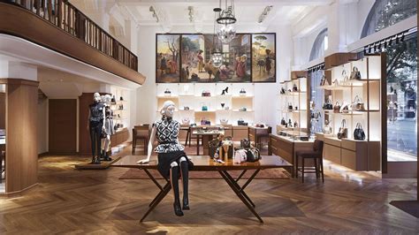 louis vuitton online shop switzerland|louis vuitton zurich.